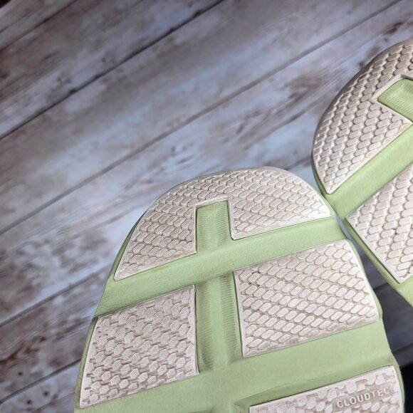 On Running Cloudmonster Sneakers Womens Size 7.5 Glacier Grey Meadow Green Shoes - Picture 14 of 15